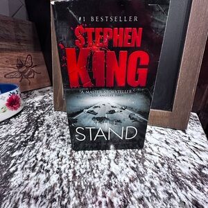 Stephen King 'The Stand' Bestseller Book